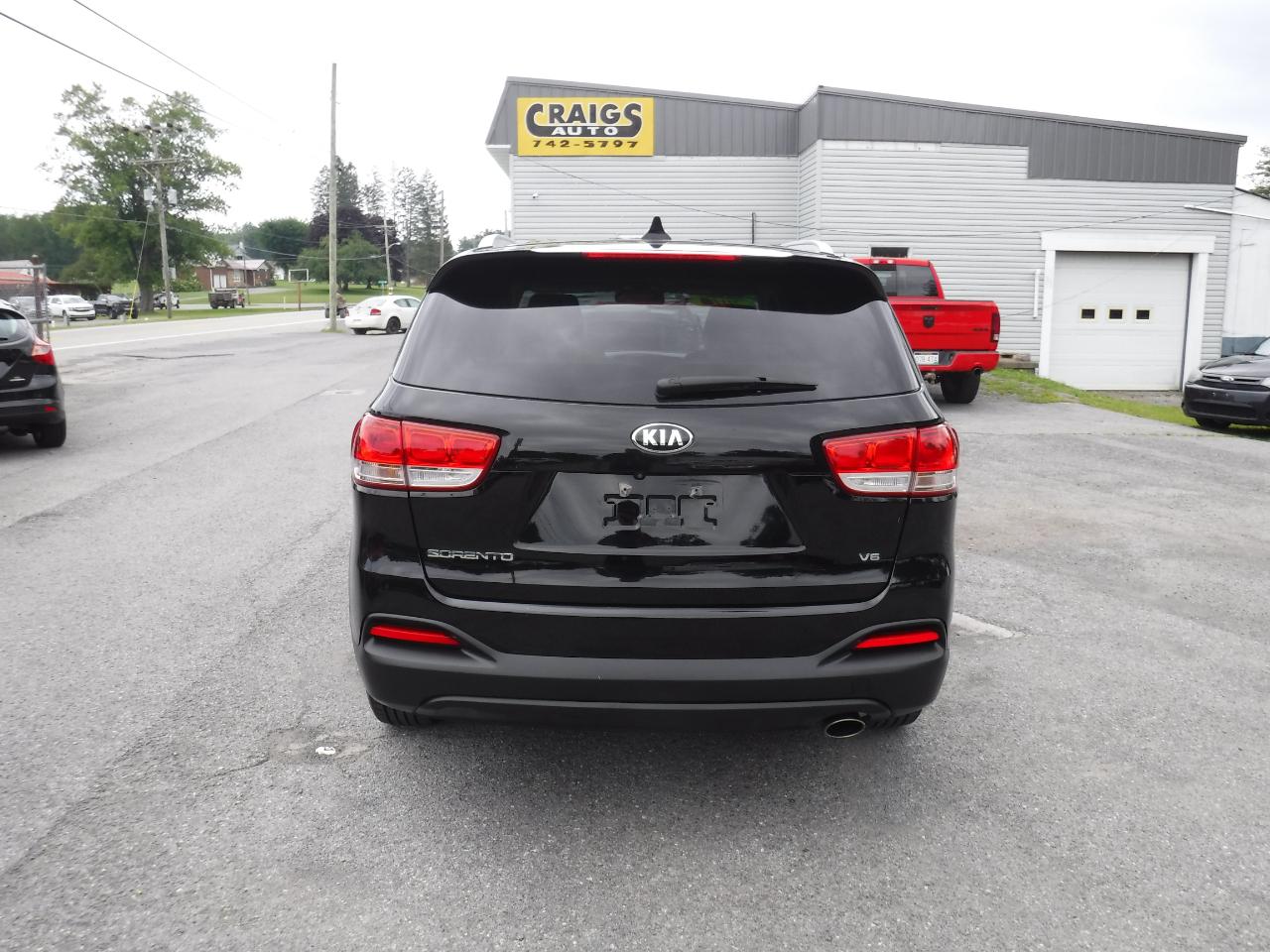 Kia Sorento AWD 4dr 3.3L LX 2016