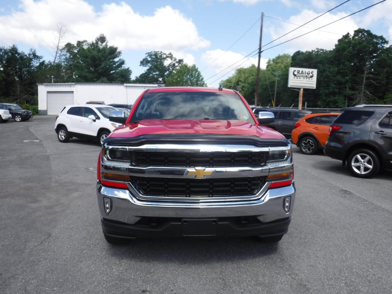 Chevrolet Silverado 1500 4WD Crew Cab 143.5" LT w/1LT 2018