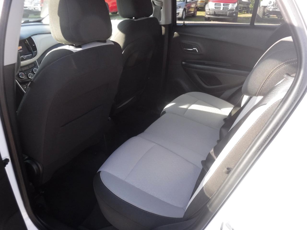 Chevrolet Trax AWD 4dr LS 2021