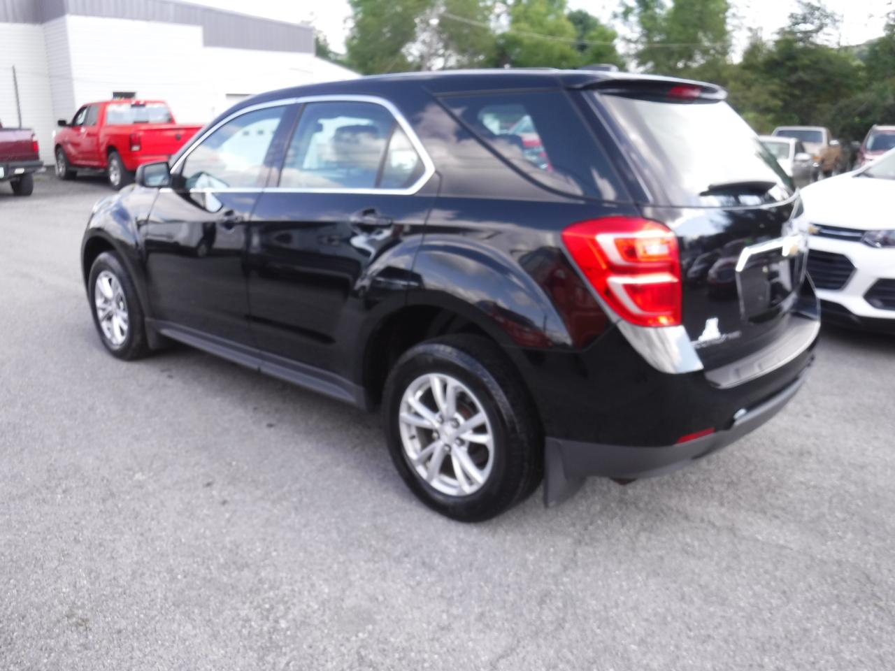Chevrolet Equinox AWD 4dr LS 2017