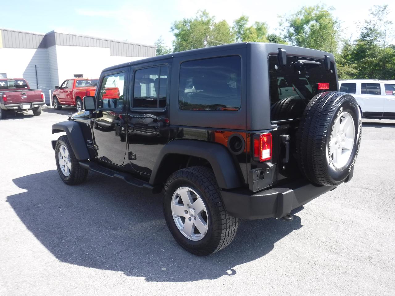 Jeep Wrangler Unlimited Sport 4x4 2017