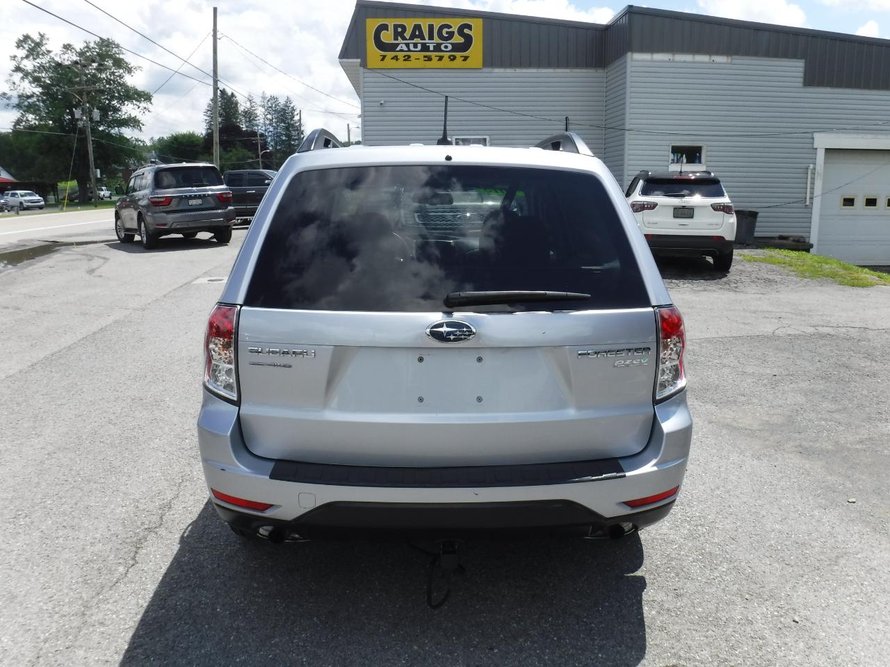 Subaru Forester 4dr Auto 2.5X Premium 2013