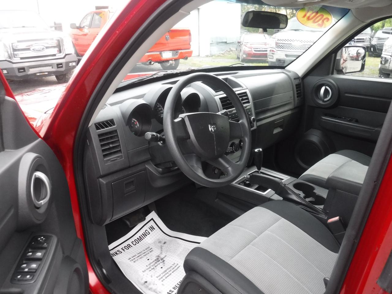Dodge Nitro 4WD 4dr SXT 2007