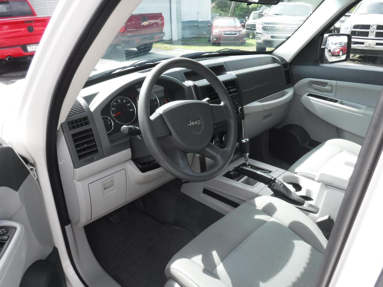Jeep Liberty 4WD 4dr Sport 2008