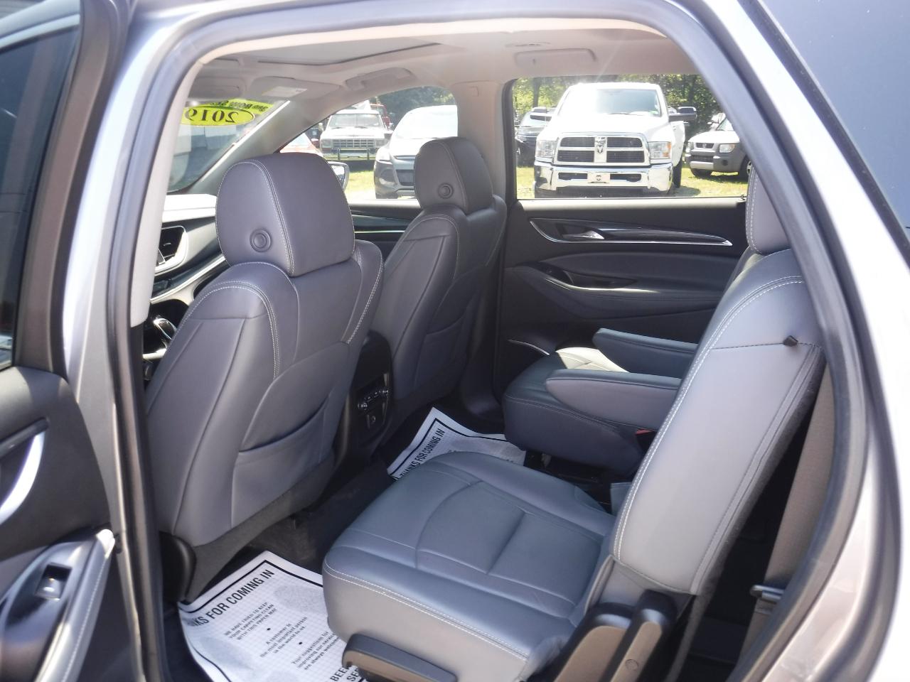 Buick Enclave AWD 4dr Essence 2019