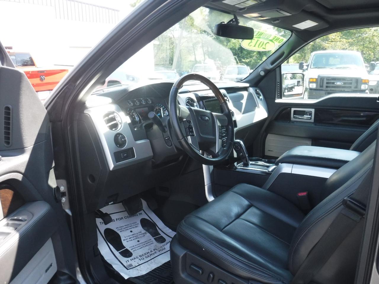 Ford F-150 4WD SuperCrew 145" Platinum 2013