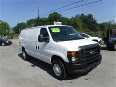 2009 Ford Econoline Cargo Van 