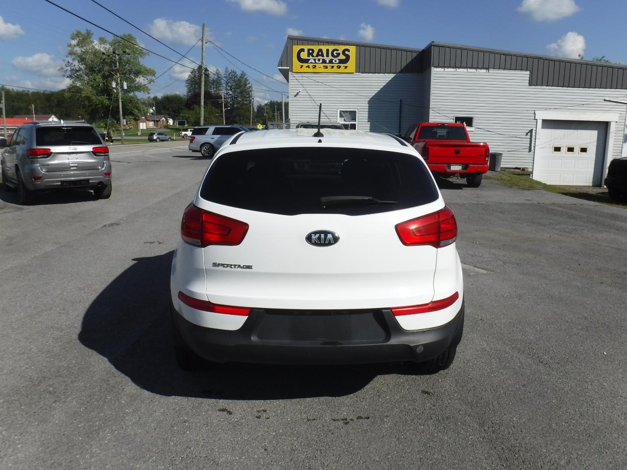 Kia Sportage AWD 4dr LX 2016