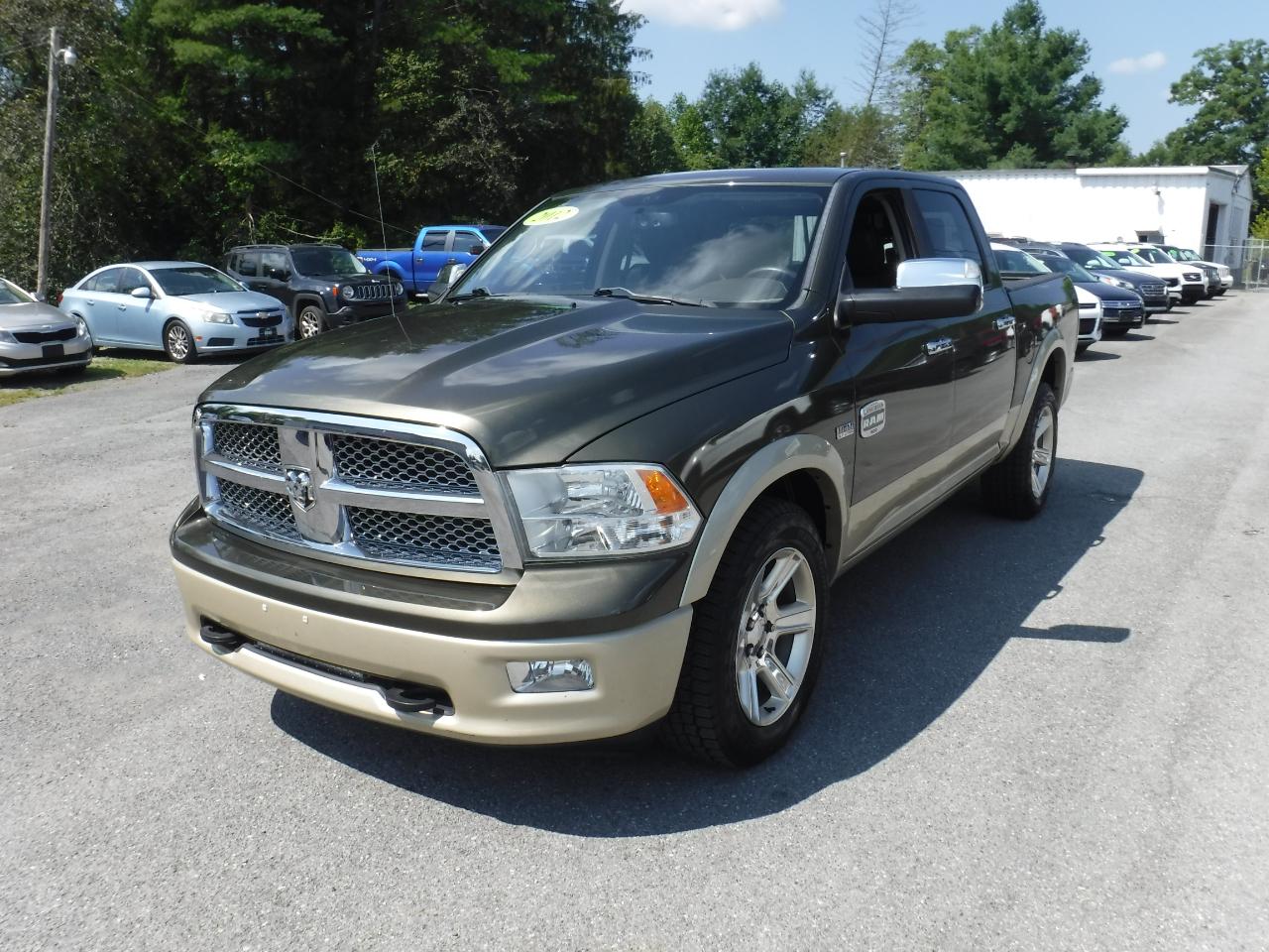 RAM 1500 4WD Crew Cab 140.5" Laramie Longhorn 2012