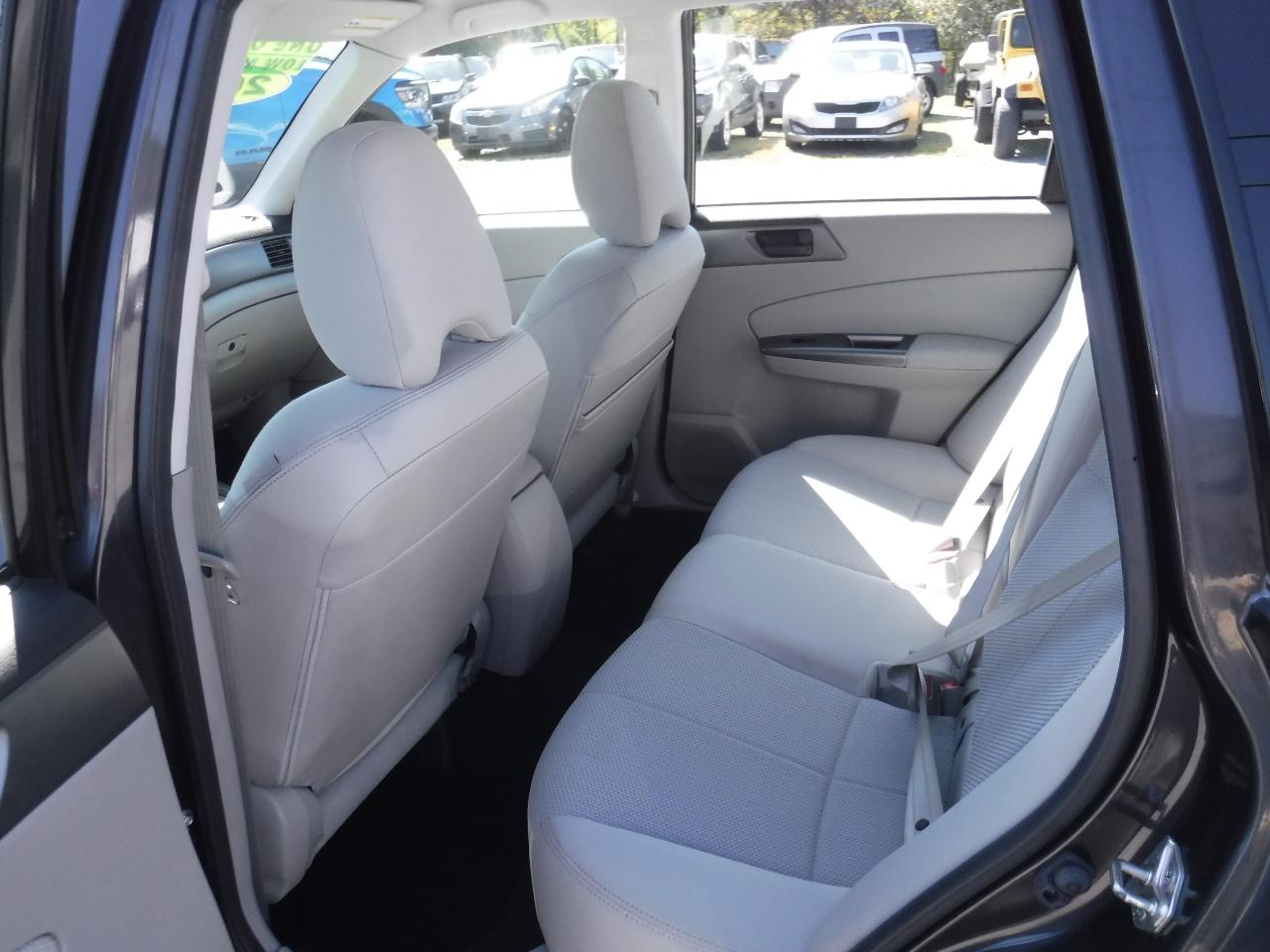 Subaru Forester 4dr Auto 2.5X 2013