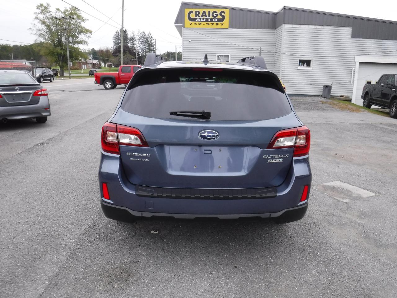 Subaru Outback 4dr Wgn 2.5i Limited PZEV 2016