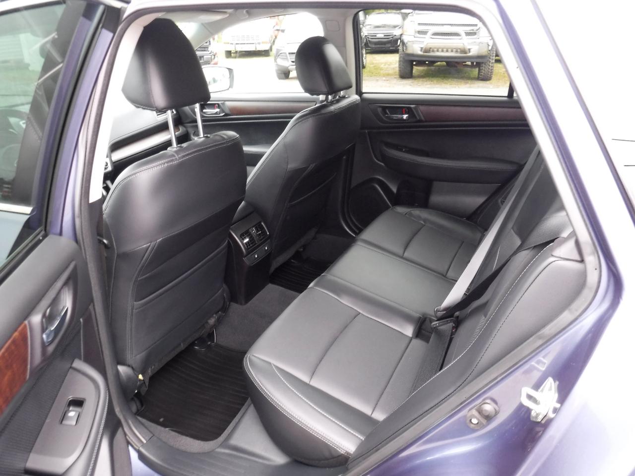 Subaru Outback 4dr Wgn 2.5i Limited PZEV 2016