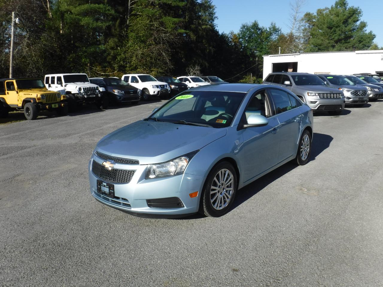 Chevrolet Cruze 4dr Sdn ECO w/1XF 2011