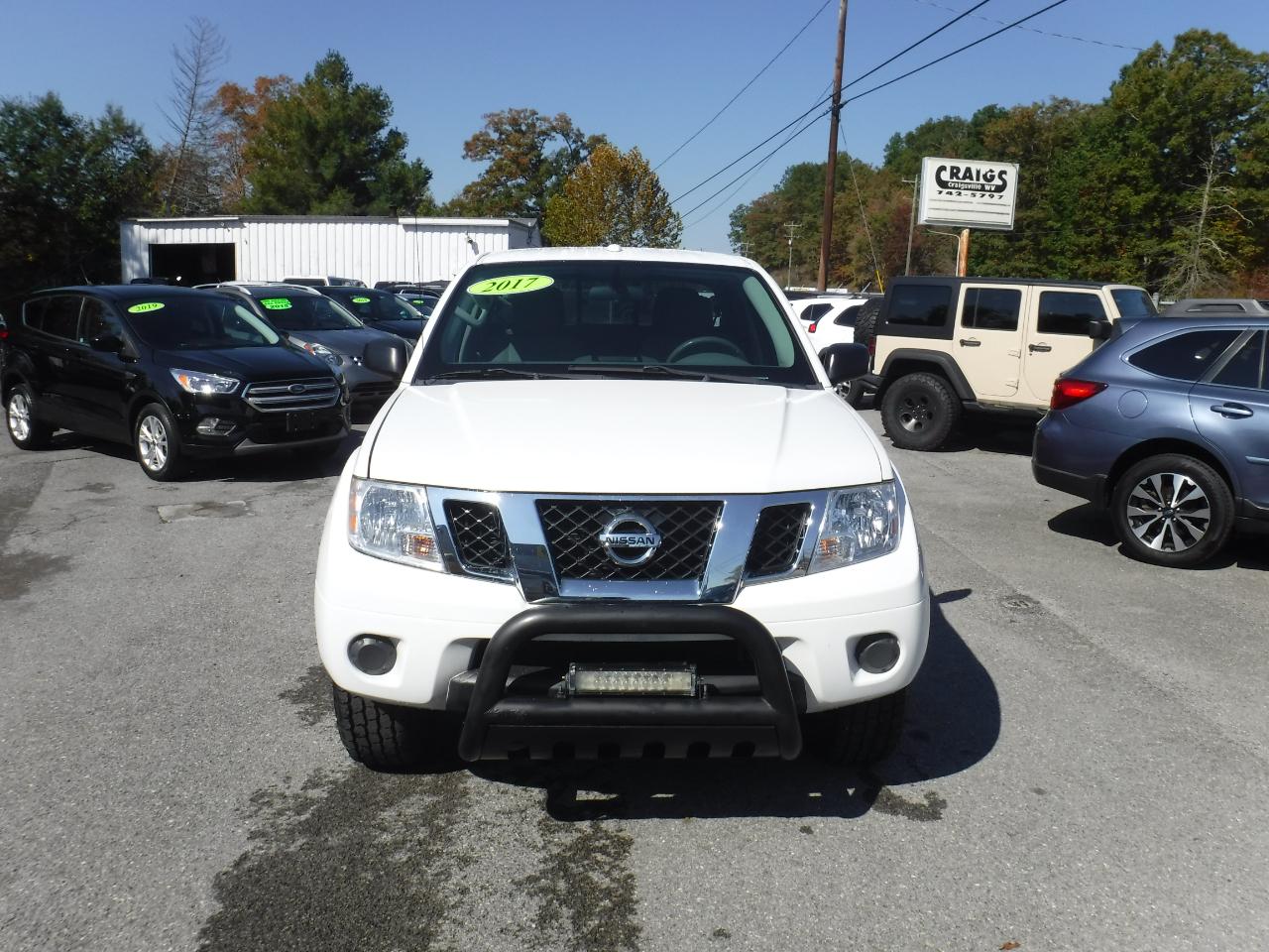 Nissan Frontier 2017.5 Crew Cab 4x4 SV V6 Auto 2017