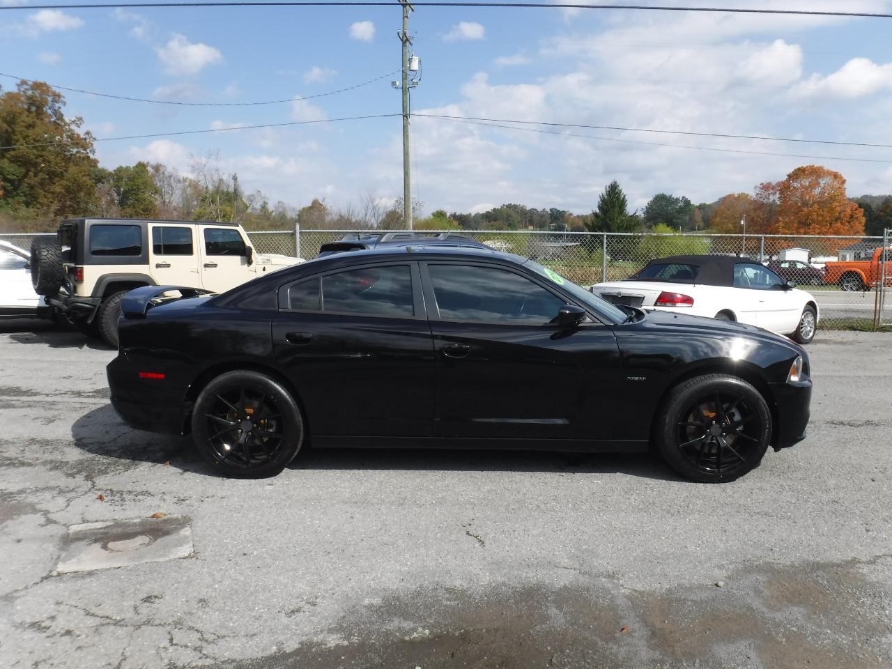 Dodge Charger 4dr Sdn RT AWD 2014