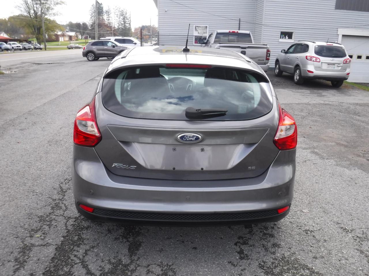 Ford Focus 5dr HB SE 2014