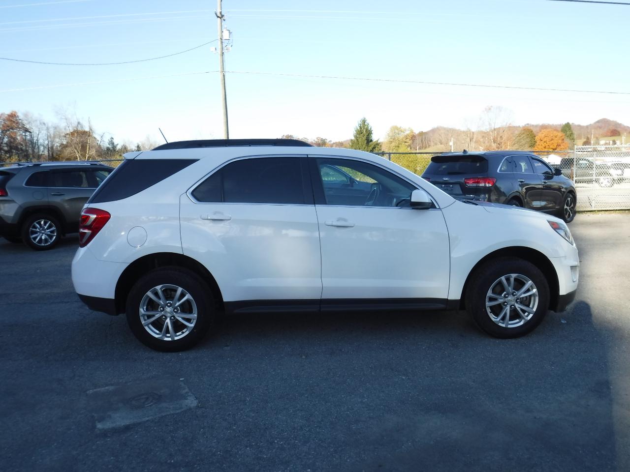 Chevrolet Equinox AWD 4dr LT w/1LT 2017