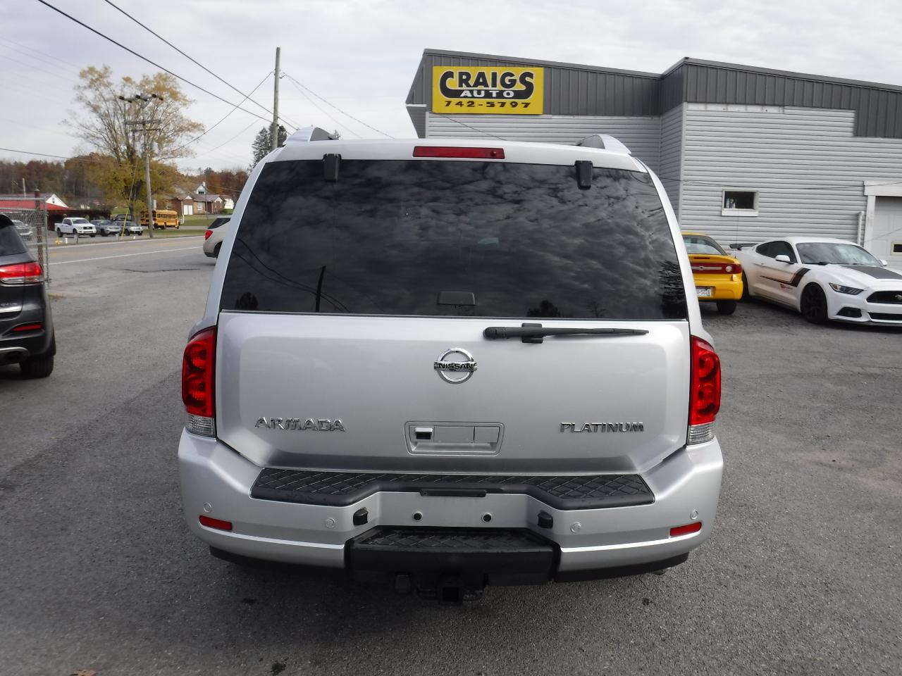 Nissan Armada 4WD 4dr Platinum 2013