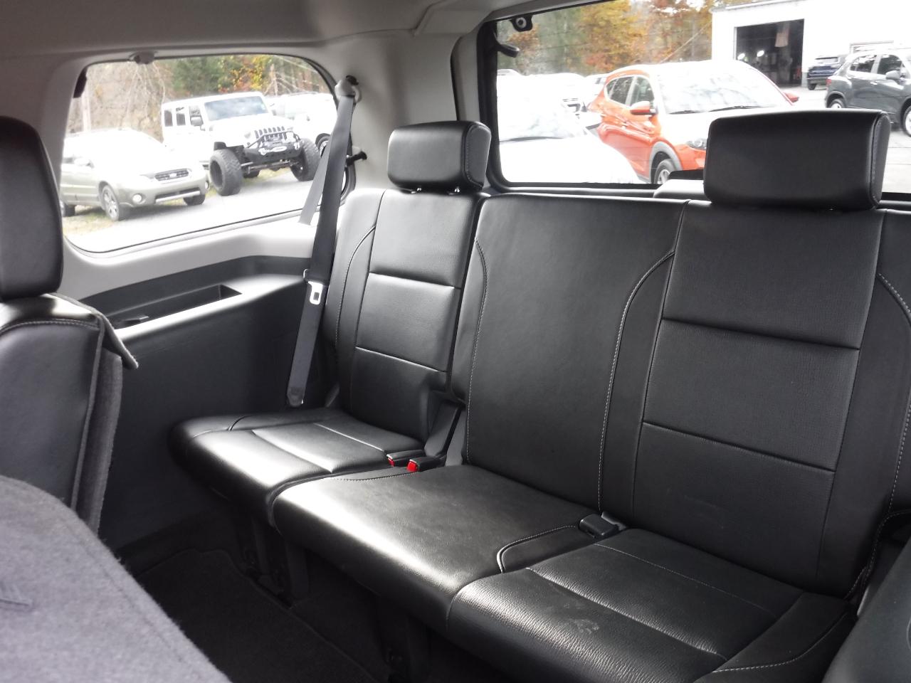 Nissan Armada 4WD 4dr Platinum 2013