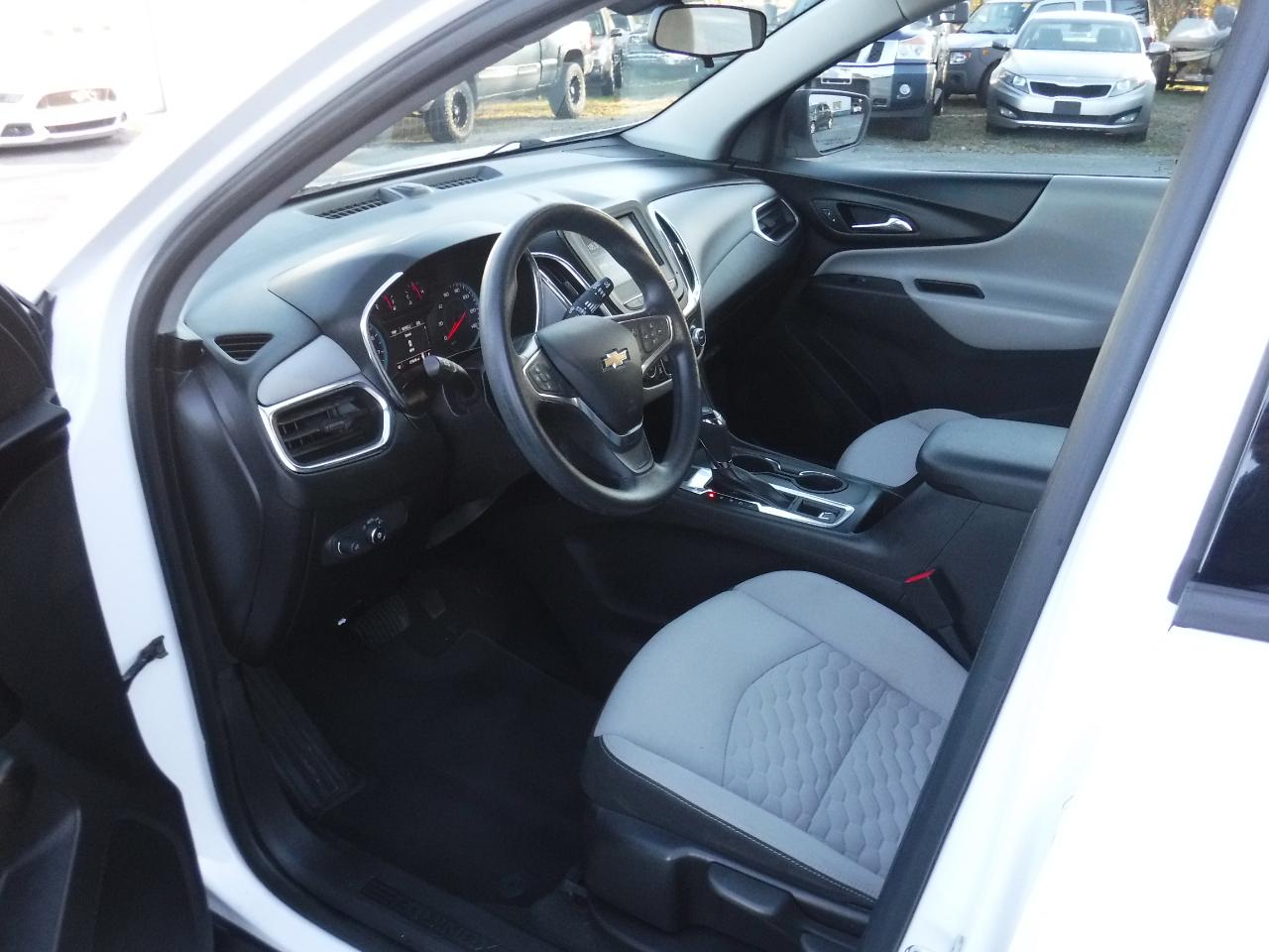Chevrolet Equinox AWD 4dr LS w/1LS 2018