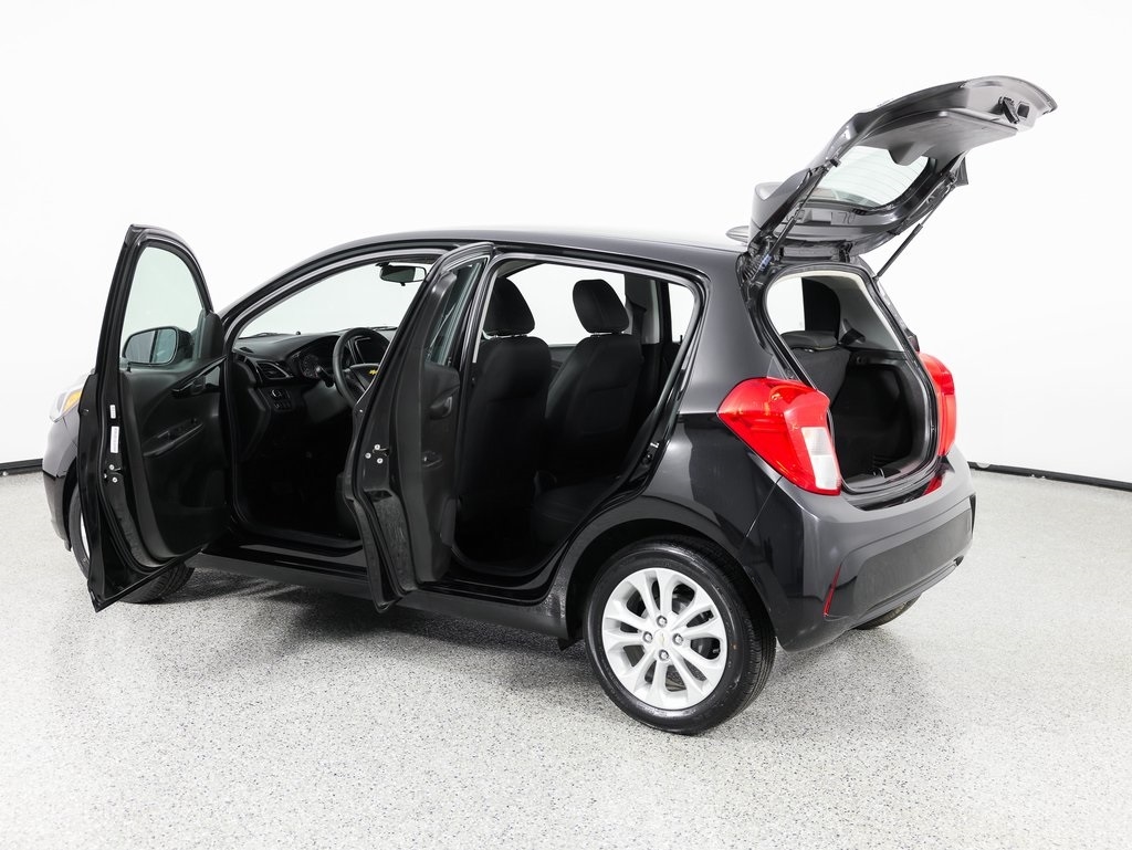 Chevrolet Spark 4dr HB CVT LT w/1LT 2020 Chevrolet Spark 4dr HB CVT LT w/1LT 2020