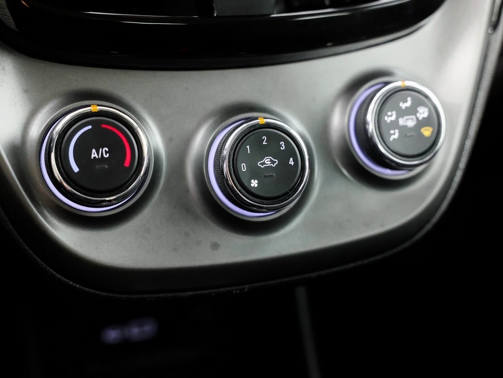 Chevrolet Spark 4dr HB CVT LT w/1LT 2020 Chevrolet Spark 4dr HB CVT LT w/1LT 2020