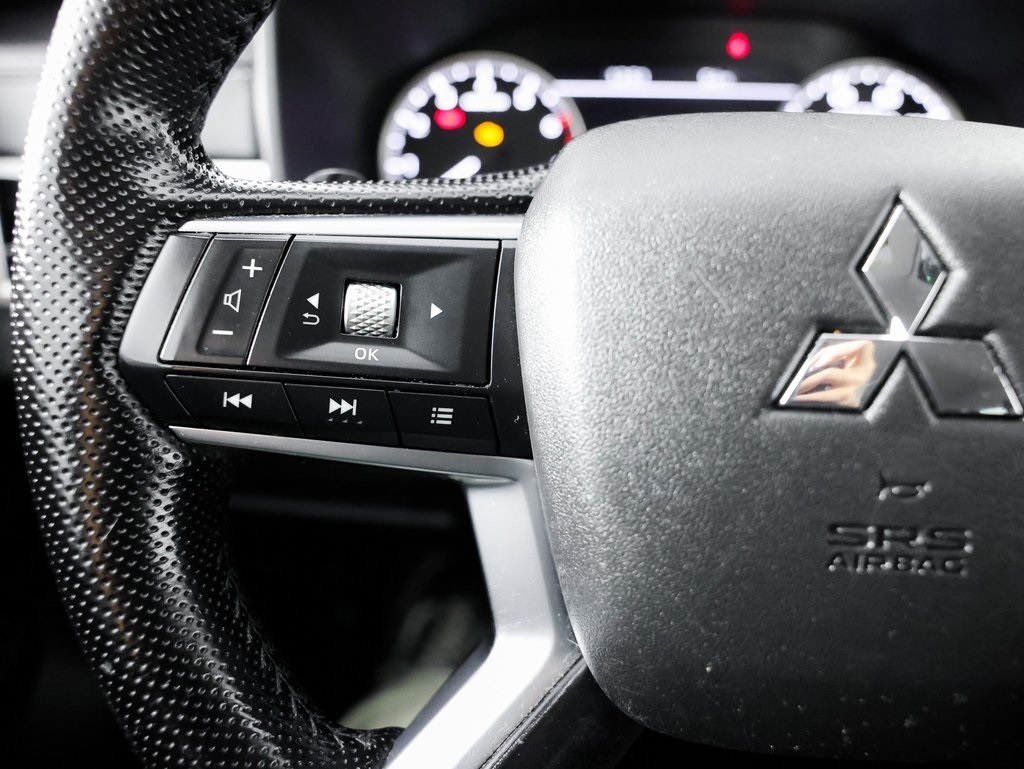 Mitsubishi Outlander SE Launch Edition S-AWC 2022 Mitsubishi Outlander SE Launch Edition S-AWC 2022