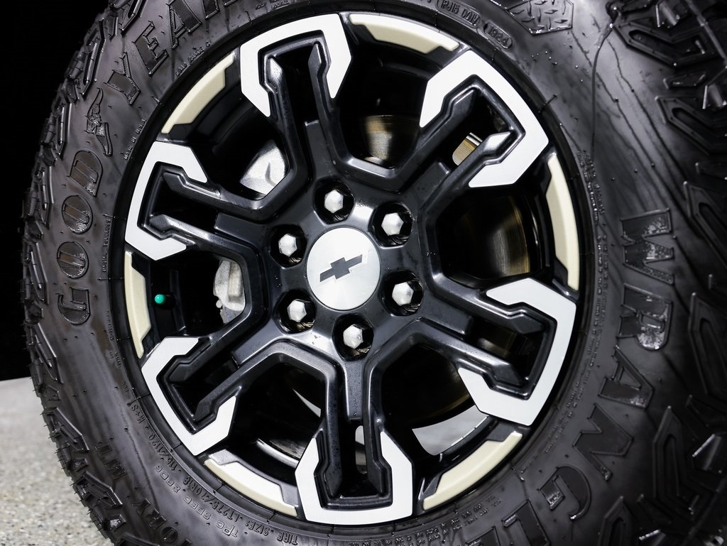 Chevrolet Silverado 1500 4WD Crew Cab 147" ZR2 2022 Chevrolet Silverado 1500 4WD Crew Cab 147" ZR2 2022