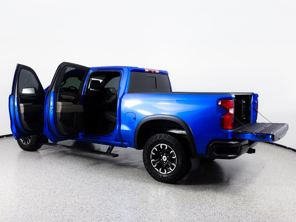 Chevrolet Silverado 1500 4WD Crew Cab 147" ZR2 2022 Chevrolet Silverado 1500 4WD Crew Cab 147" ZR2 2022
