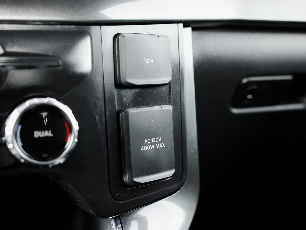 Ford F-150 Lariat 4WD SuperCrew 5.5' Box 2022