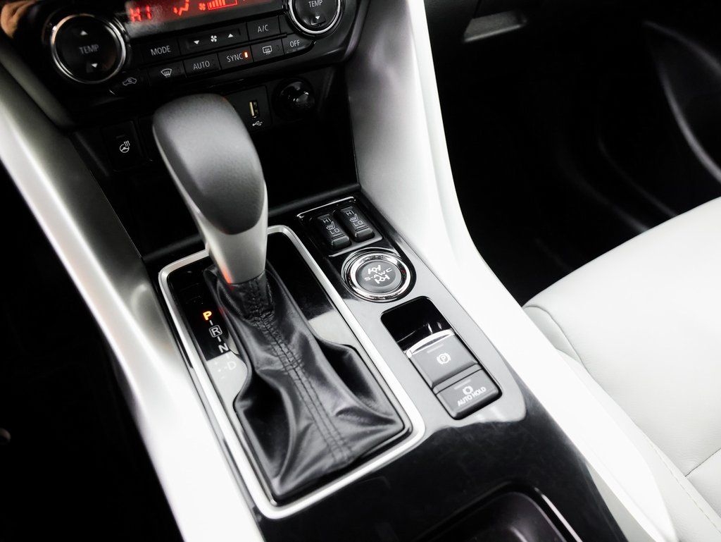 Mitsubishi Eclipse Cross SEL S-AWC 2023