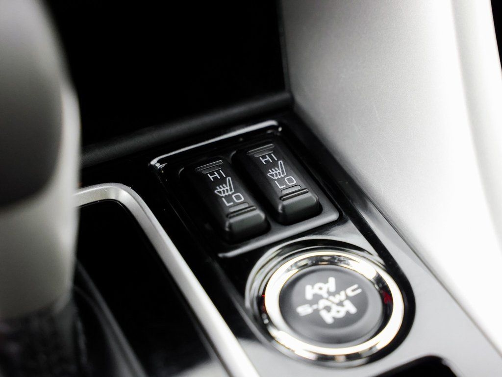 Mitsubishi Eclipse Cross SEL S-AWC 2023