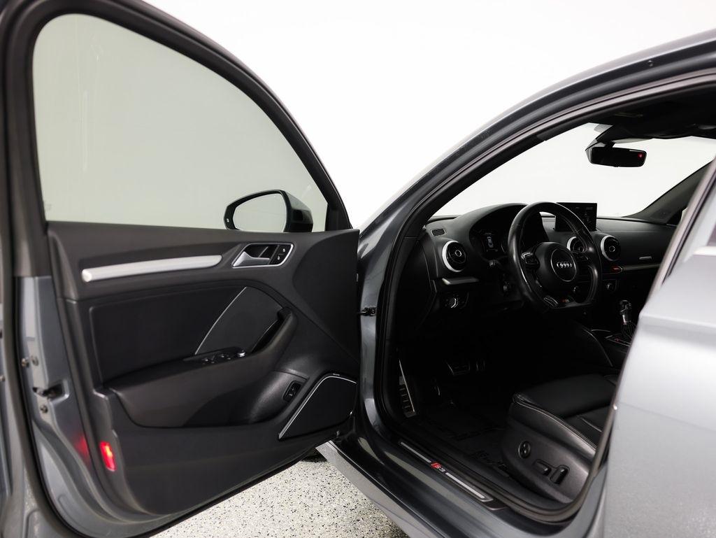 Audi S3 4dr Sdn quattro Prestige 2016