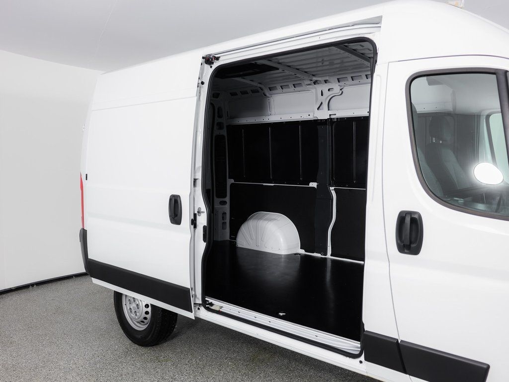 RAM ProMaster Cargo Van Tradesman 2500 High Roof 136" WB w/Pass Seat 2024