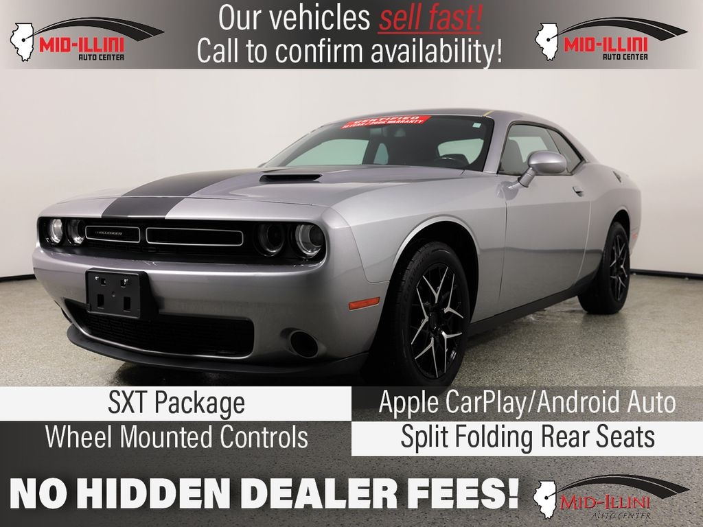 2018 Dodge Challenger SXT RWD