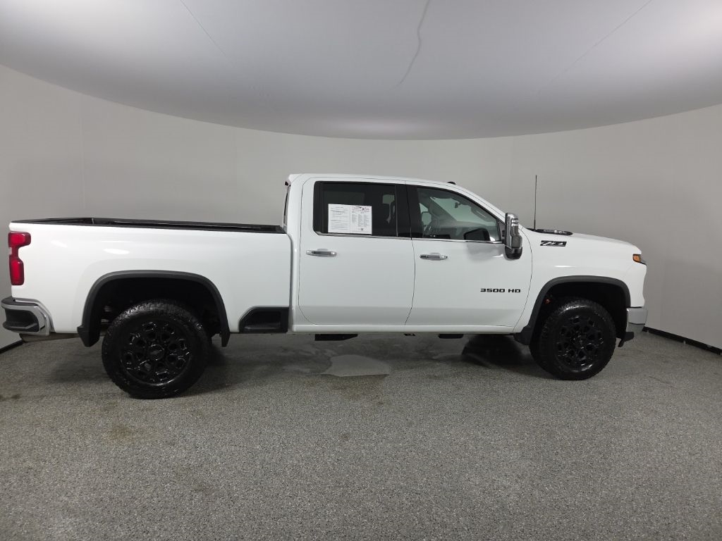 2024 Chevrolet Silverado 3500HD 4WD Crew Cab 159" LTZ