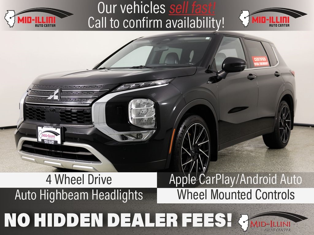 2022 Mitsubishi Outlander SE's photo