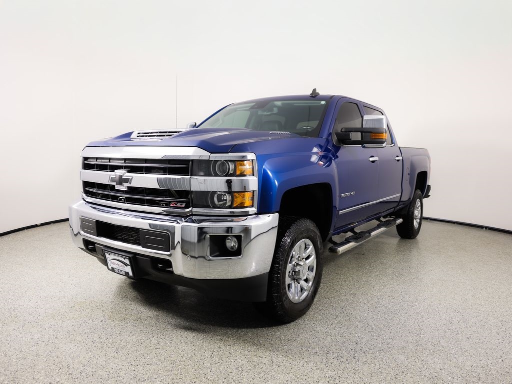 Chevrolet Silverado 2500HD 4WD Crew Cab 153.7" LTZ 2018
