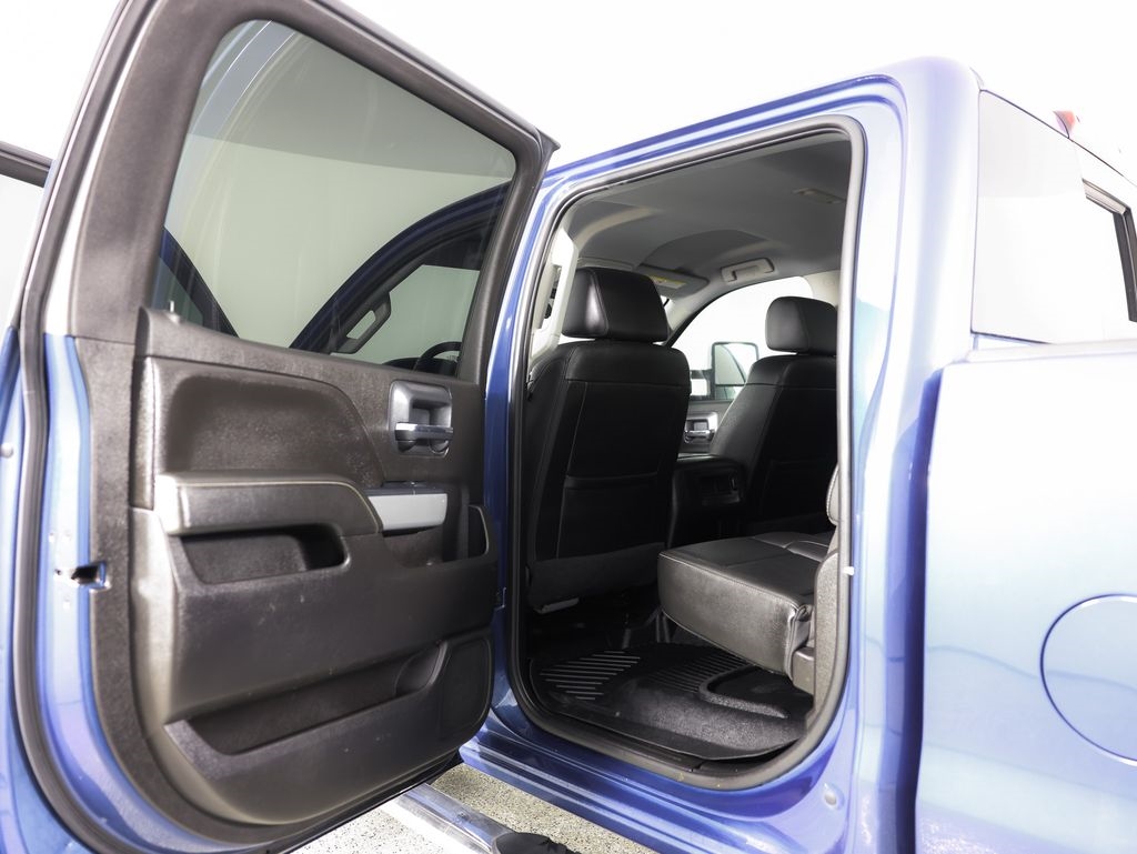 Chevrolet Silverado 2500HD 4WD Crew Cab 153.7" LTZ 2018