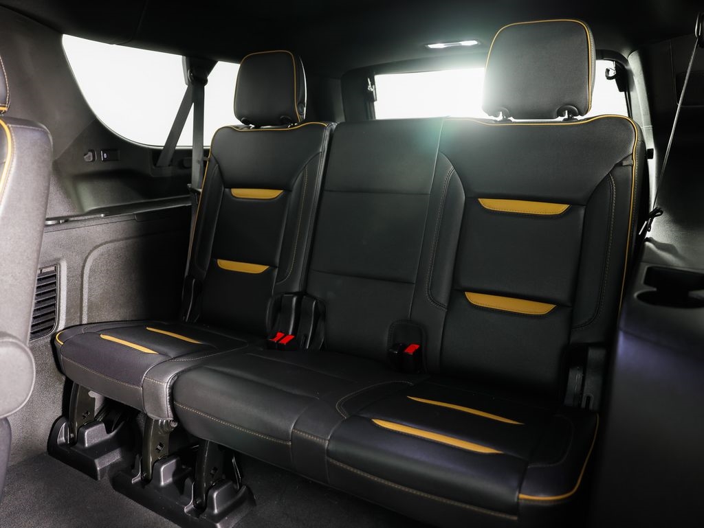 GMC Yukon XL 4WD 4dr AT4 2023