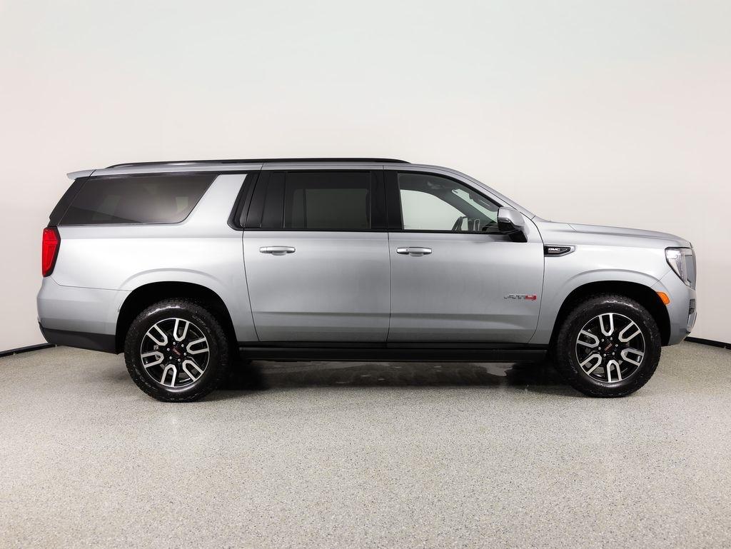 GMC Yukon XL 4WD 4dr AT4 2023