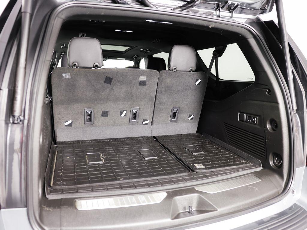 GMC Yukon XL 4WD 4dr AT4 2023