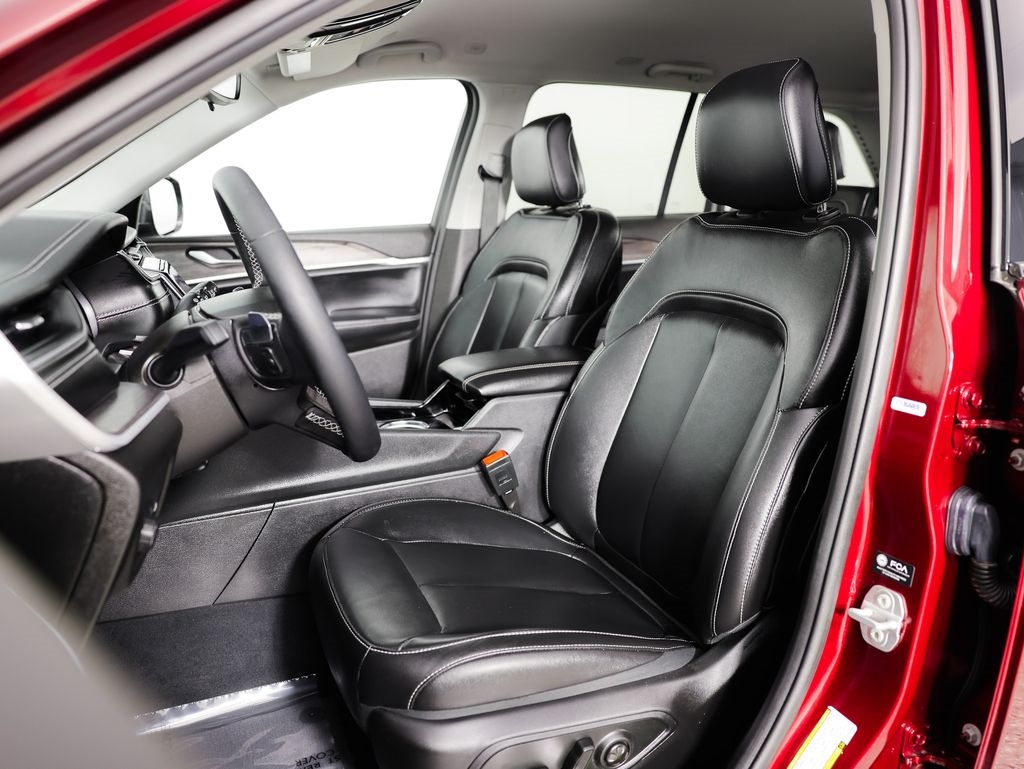 Jeep Grand Cherokee Limited 4x4 2023