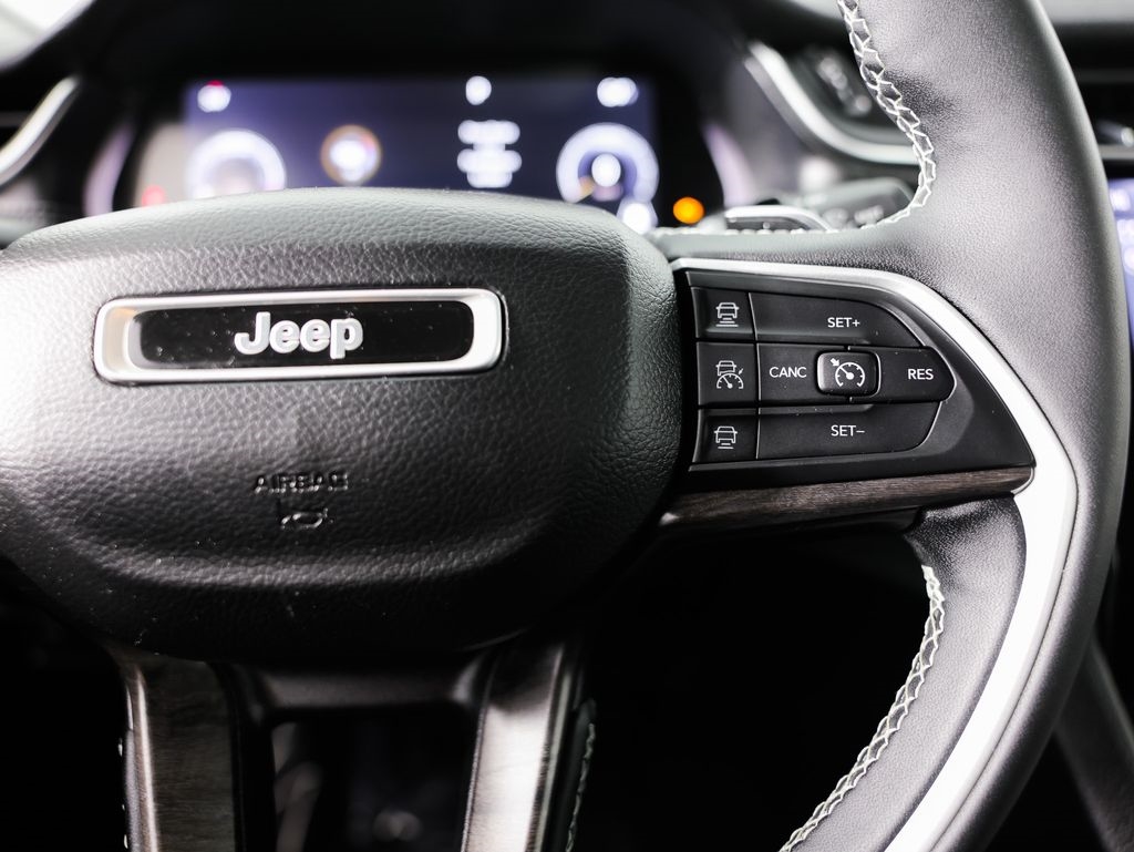 Jeep Grand Cherokee Limited 4x4 2023