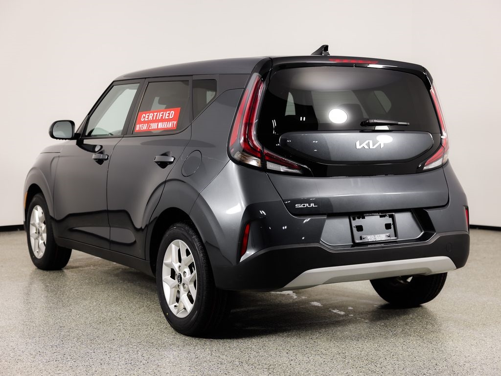 Kia Soul LX FWD 2025