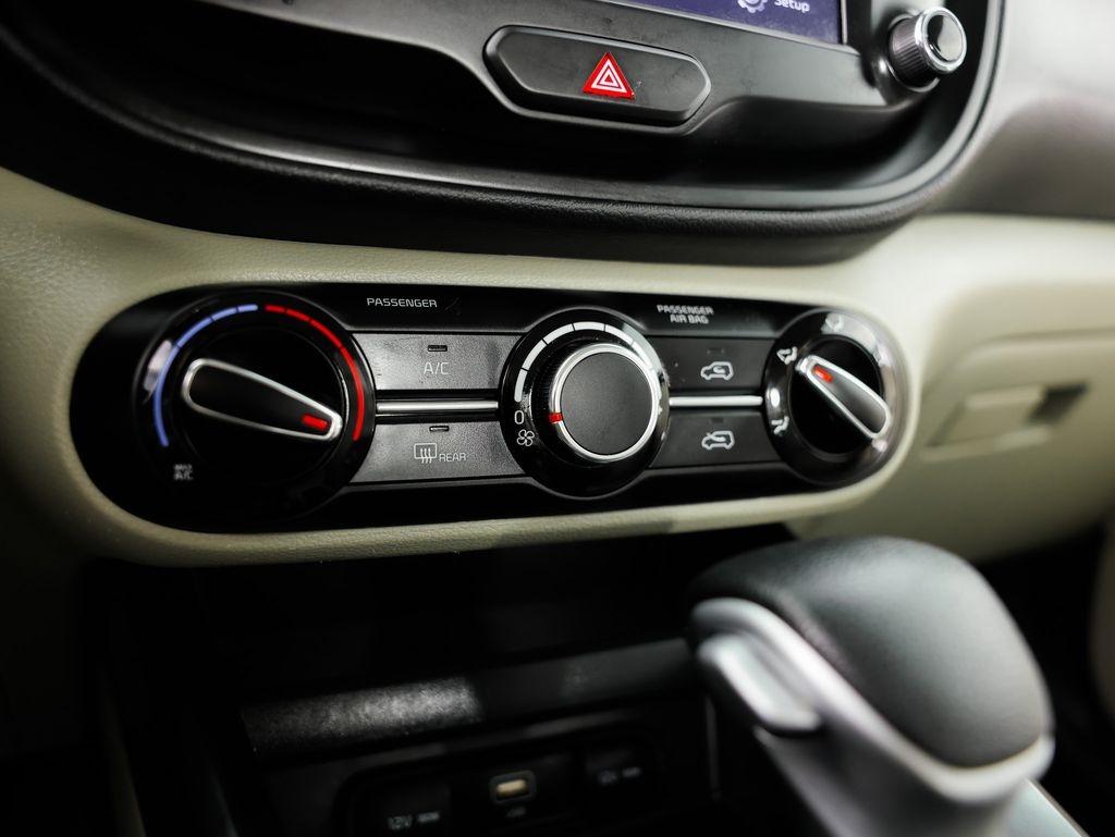 Kia Soul LX FWD 2025