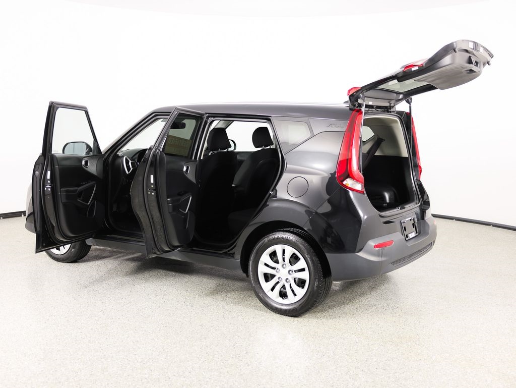 Kia Soul LX IVT 2021