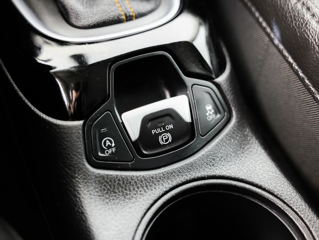 Jeep Compass Limited FWD 2020