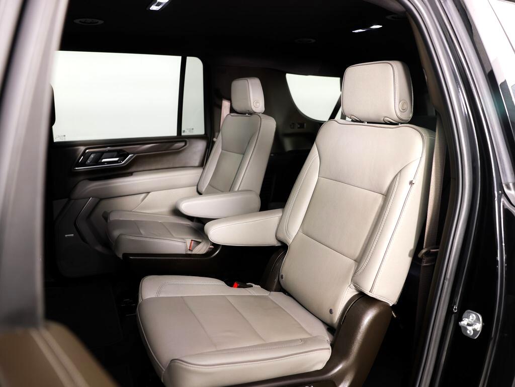 GMC Yukon XL 4WD 4dr Elevation 2025