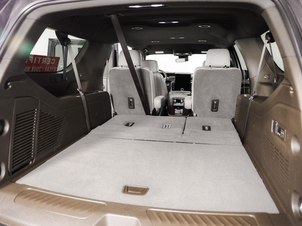 GMC Yukon XL 4WD 4dr Elevation 2025